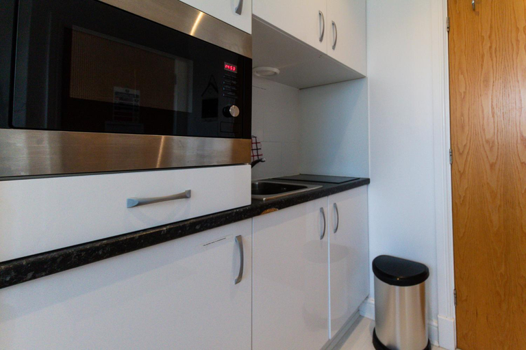 Others 3, Chester City Studios with River Views and Parking by Rework Accommodation, Cheshire West and Chester