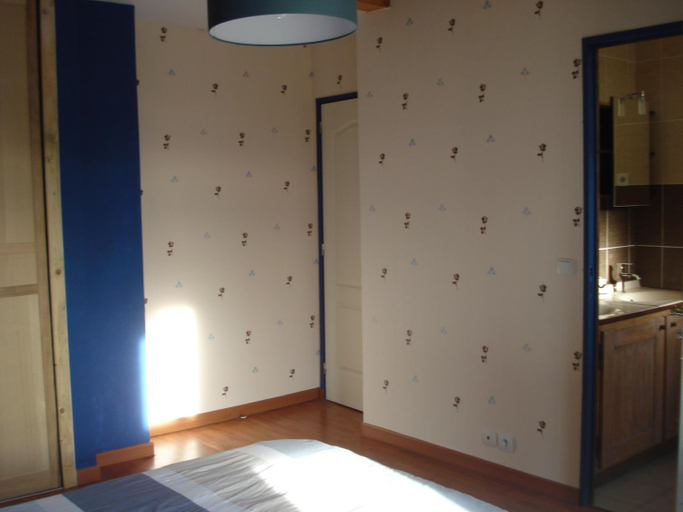 Bedroom 2, Domaine des cigales, chambre d'hotes, Drôme