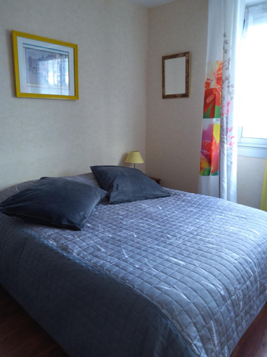 Others 2, Chambre d'hotes dans Residence, Côte-d'Or