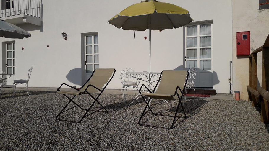 Others 4, B&B Mermaid n 16/a, Cuneo