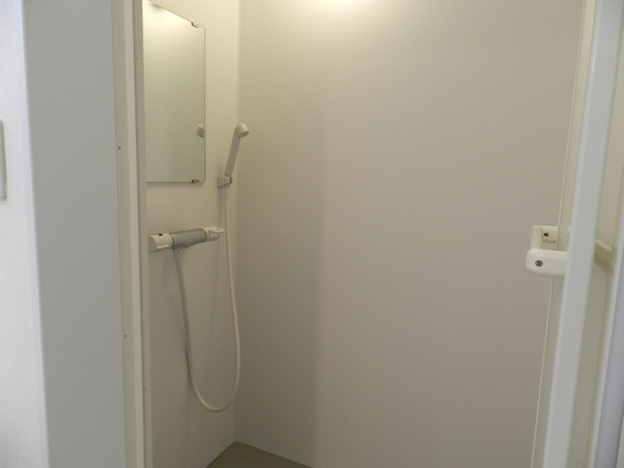 Bathroom 3, good shepherd's house, Fukuoka