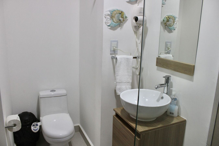 Bathroom 4, Sunset hills Apartments, Mazatlán