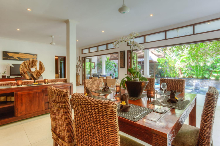 Food & Drinks 4, Villa Kipas, Badung