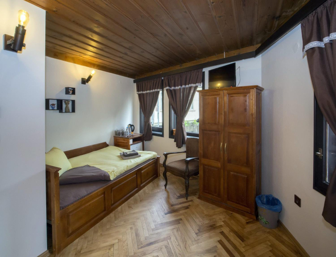 Others 2, Гурме хаус, Gabrovo