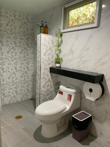 Bathroom 3, Baan Baramee, Muang Chiang Rai
