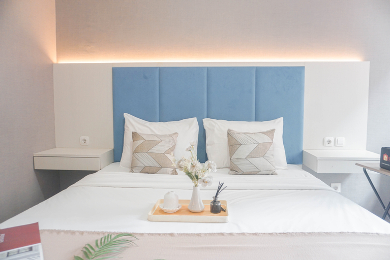 Comfortable Design Studio Room at Transpark Juanda Bekasi Timur Apartment By Travelio, Bekasi
