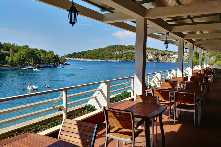 Food & Drinks 2, Kamp Vira Mobile Homes, Hvar