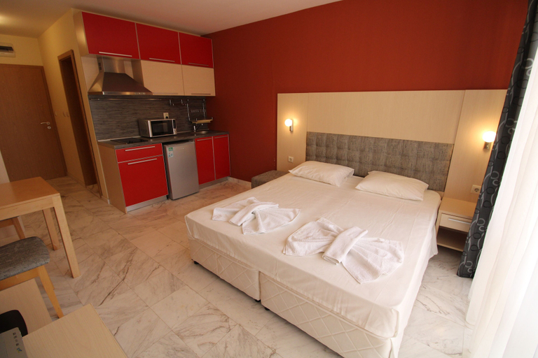 Bedroom 4, River Park - Menada Apartments, Nesebar