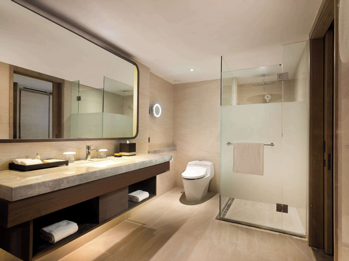 Bathroom 7