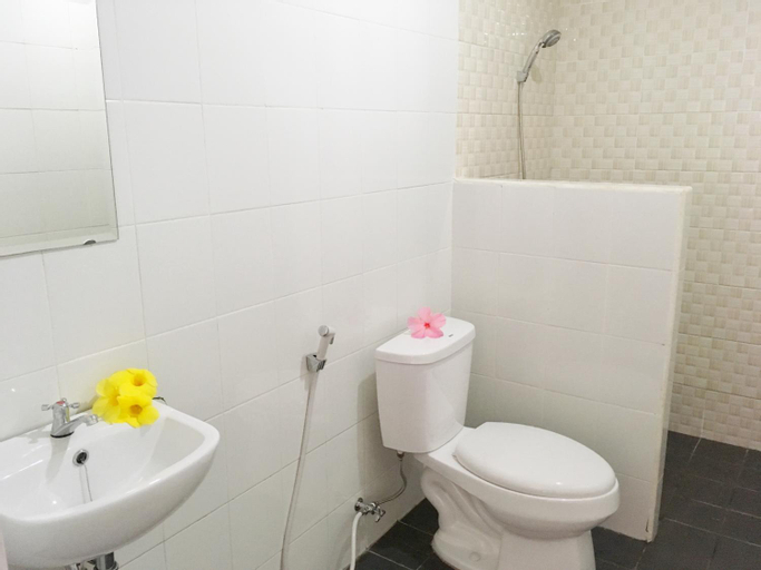 Bathroom 5