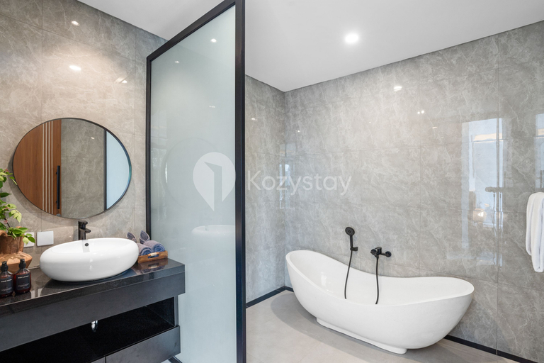 Bathroom 5, Kros Villa by Kozystay - Legian, Badung