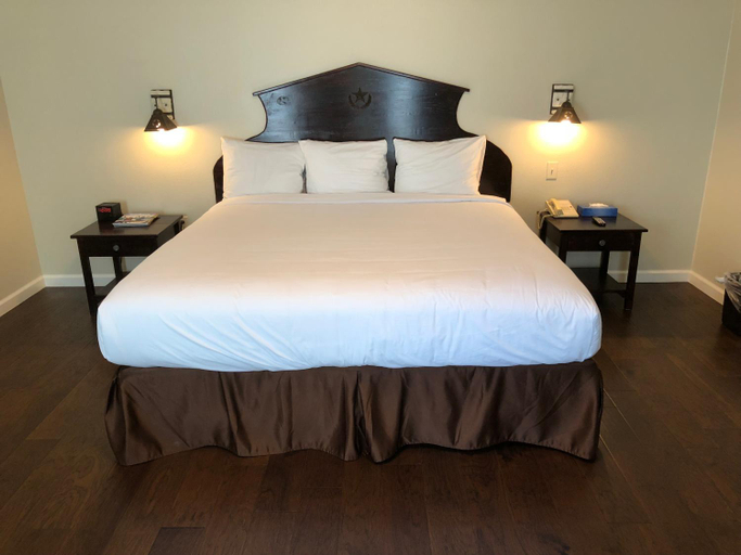 Bedroom 3, Mountain Star Lodge, Travis
