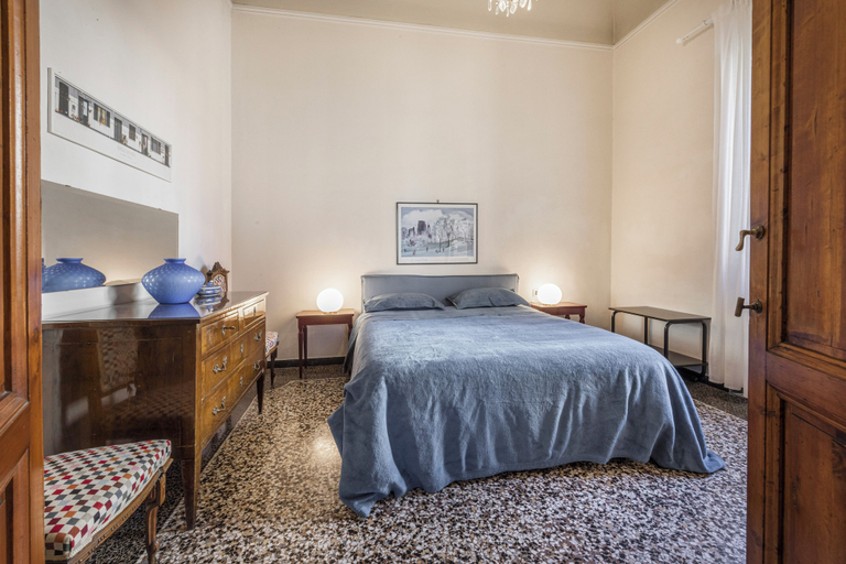 Others 3, Casa Lisa by MMega, Florence