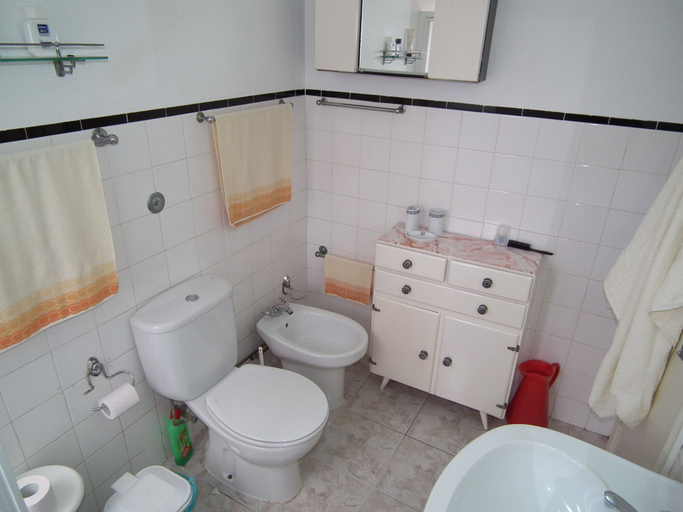 Bedroom 3, Casa Zizi Bela, Lourinhã