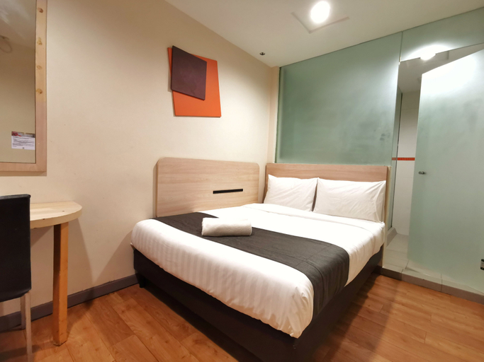 Hotel 98 Room Type - Standard Queen
