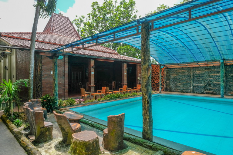 RedDoorz @ Savitri Hotel, Sleman