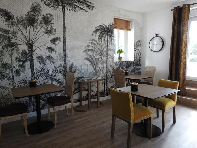 Food & Drinks 5, Villa Madura, Loire-Atlantique