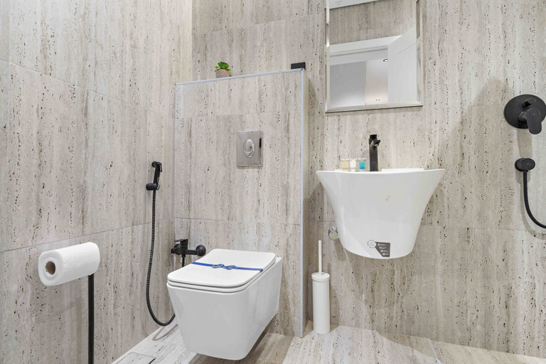 Bathroom 4, Silkhaus Majidia 132, Riyadh