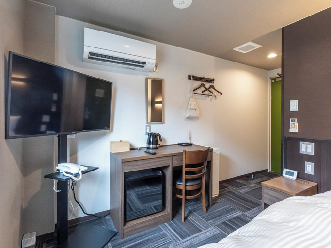 Bedroom 2, Business Hotel Awaikeda Eleven 2, Miyoshi