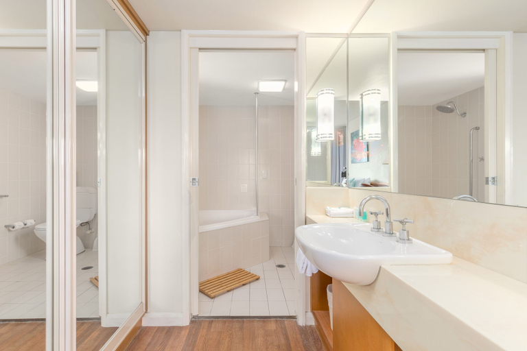 Bathroom 24