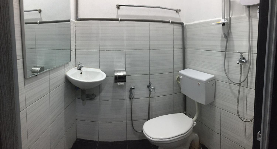 Bathroom 3