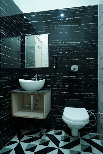 Bathroom 3, hotel ashoka's banquet hall, Amritsar