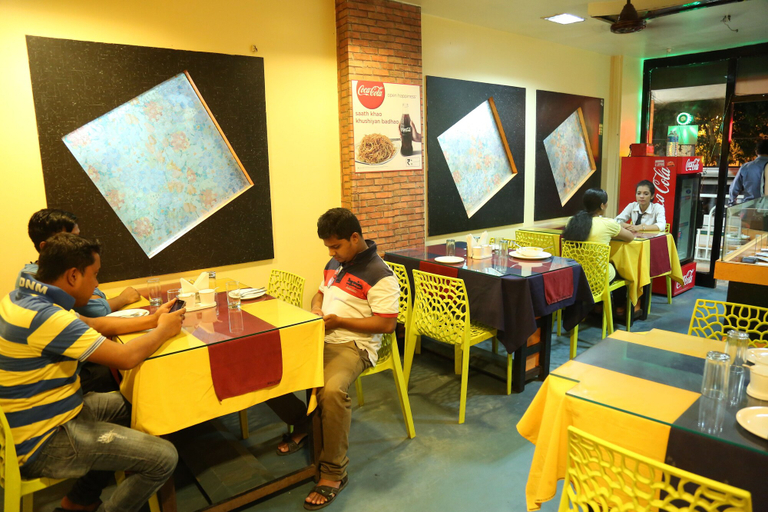 Food & Drinks, HOTEL TIBET, Kamrup Metropolitan