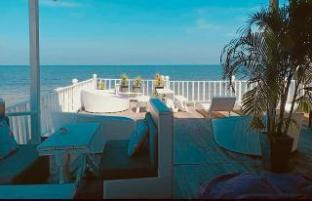 Others 1, Karoon23, Hua Hin