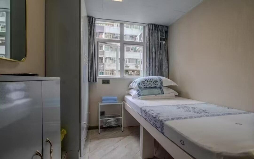 Bedroom 4, Spring Inn, Kowloon