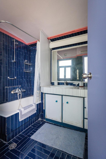 Bathroom 3, delphi villa Terracotta, Central Greece