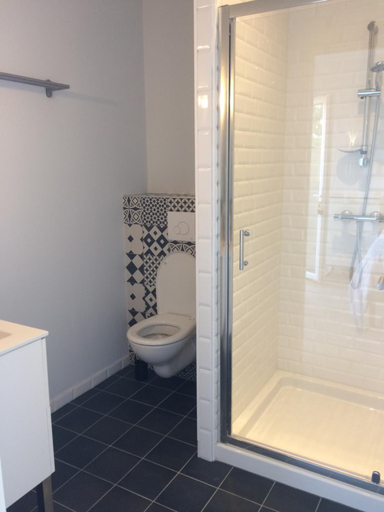 Bathroom 2, les aulnes de sanguinet lac et piste cyclable ,5mn a pied, Landes