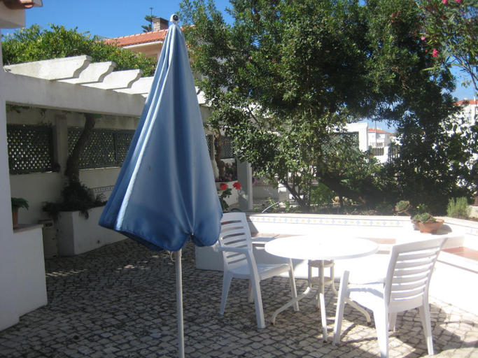 Others 5, A Casinha, Lourinhã