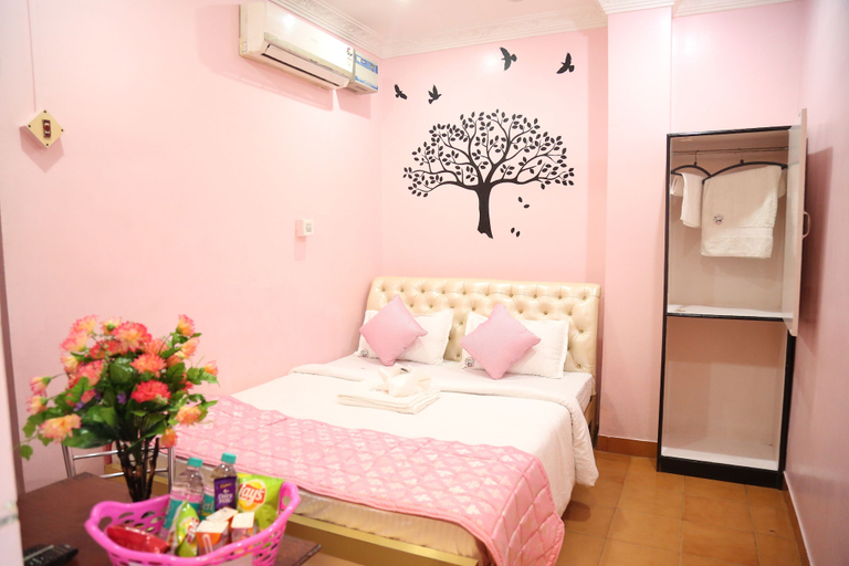 Bedroom 5, HOTEL TIBET, Kamrup Metropolitan