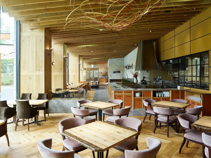 Food & Drinks 20