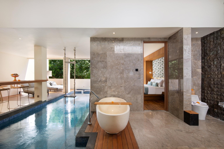Swimming Pool 16