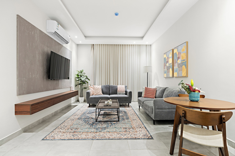 Others 5, Silkhaus Sayl 25, Riyadh