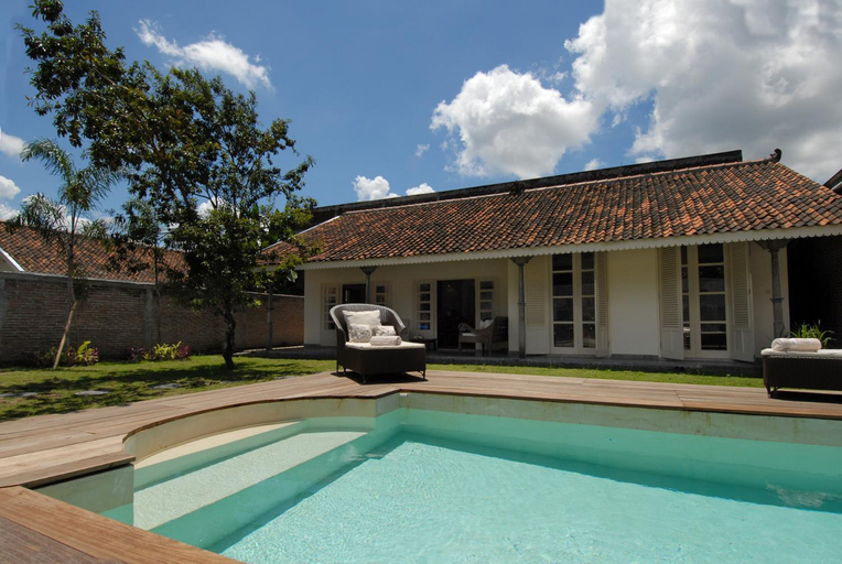 Others 4, Villa Gold, Yogyakarta