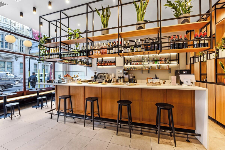Food & Drinks 4, The Z Hotel City, London