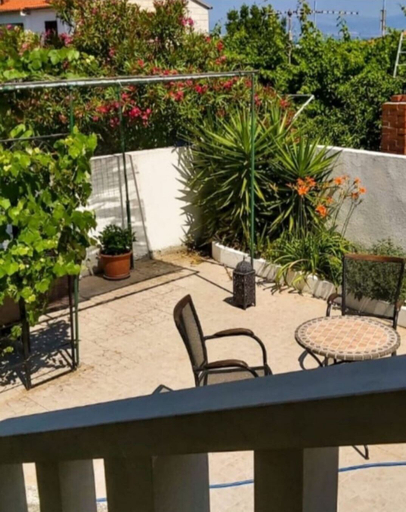 Others 5, Marina - 50m From the Beach - A2, Supetar