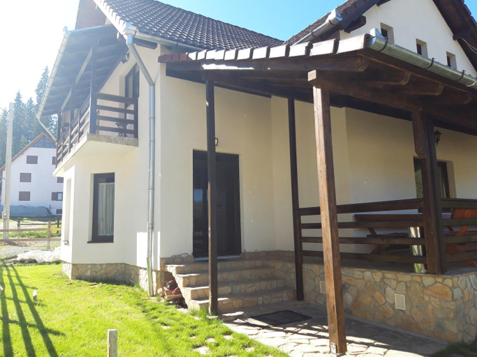 Others 5, CABANA DORULUI, Sugag