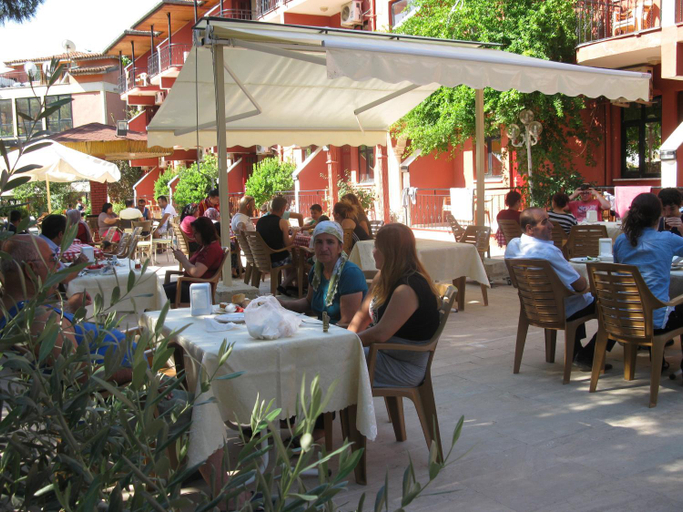 Food & Drinks 3, Oskar Hotel, Akköy