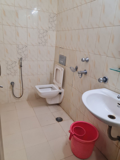 Bathroom, Hotel Orion, Bhadrak