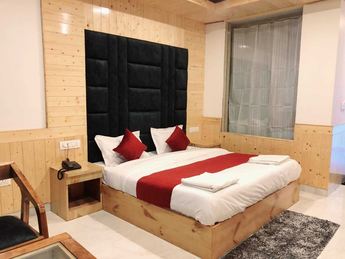 Others 5, Hotel Joobira Galaxy, Kullu