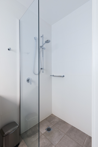 Bathroom 8