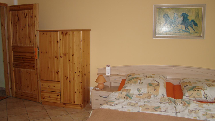 Bedroom, Teschendorfer Landgasthof, Oberhavel