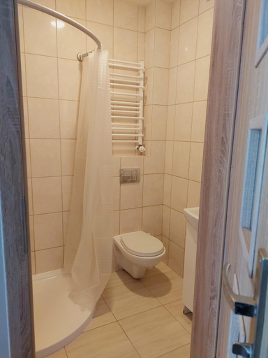 Bathroom 3, Belona, Nowy Dwór Gdański