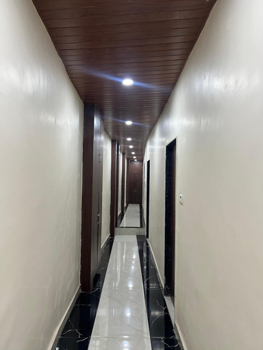 Others 5, hotel surya grand, Mumbai Suburban