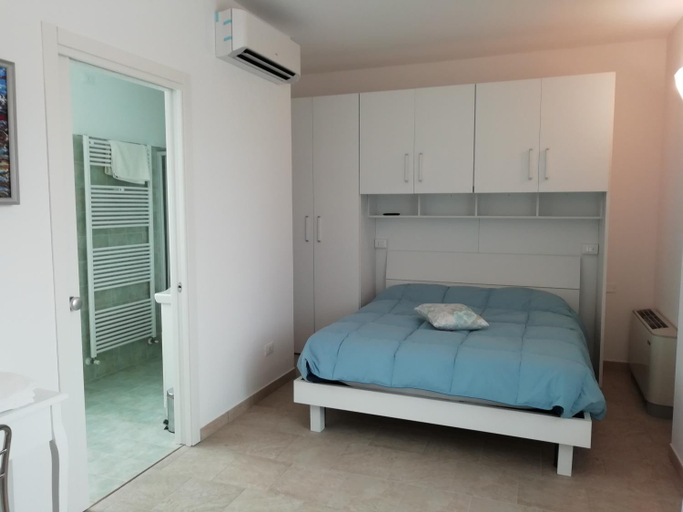 Bedroom 2, Le mille e una notte, Ferrara