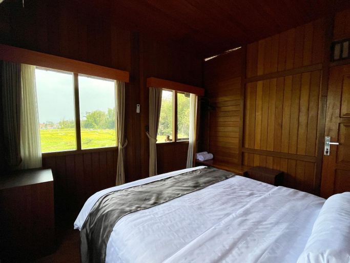 Bedroom 8