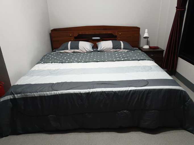 Bedroom 8